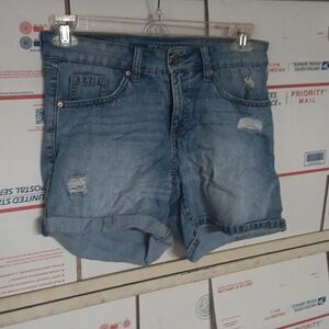 Soundstyle Vintage Reunion Size 6 Distressed Denim Blue Women's Shorts (SKU 605)